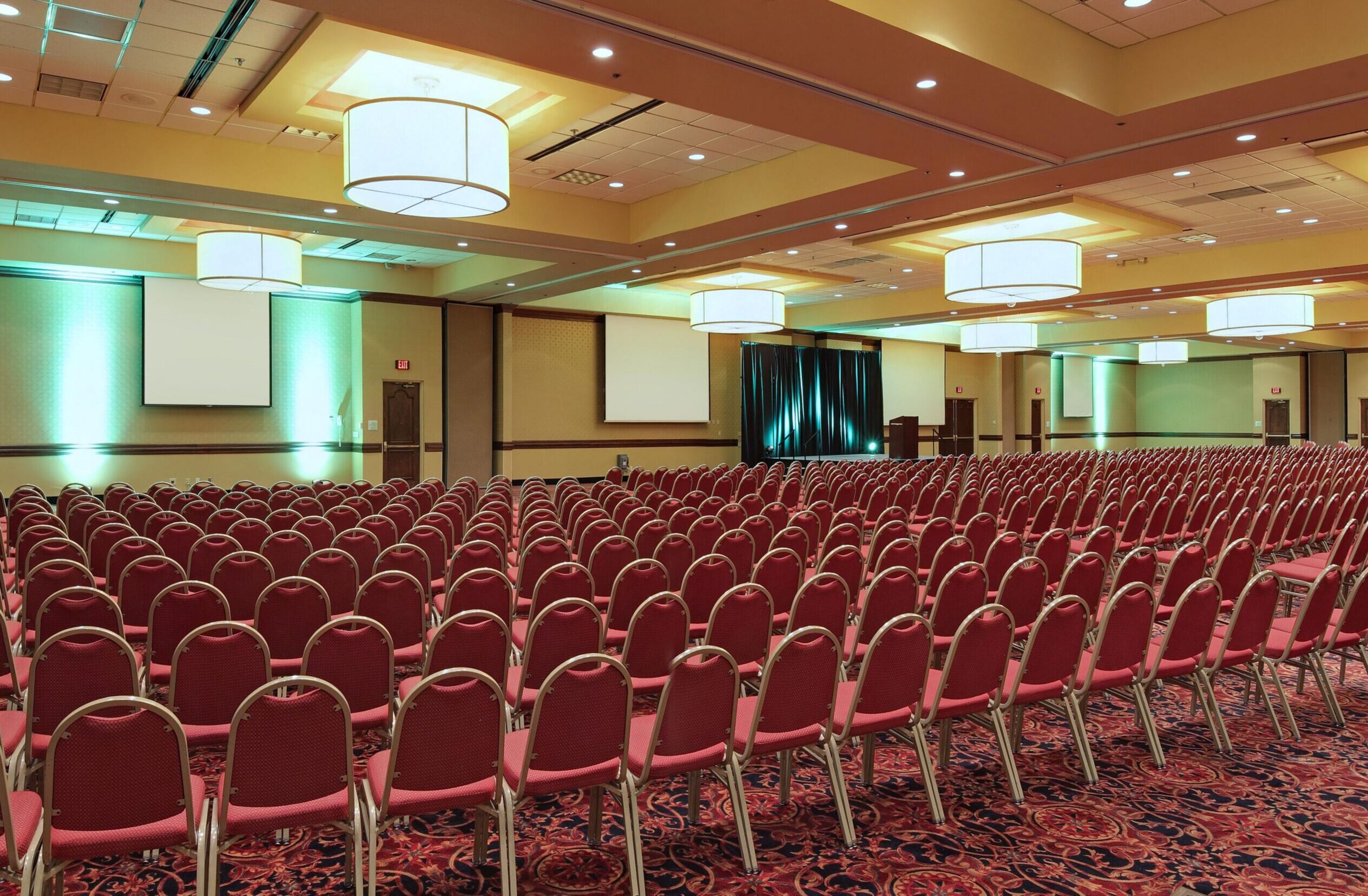 holiday-inn-springdale-3536820979-3x2
